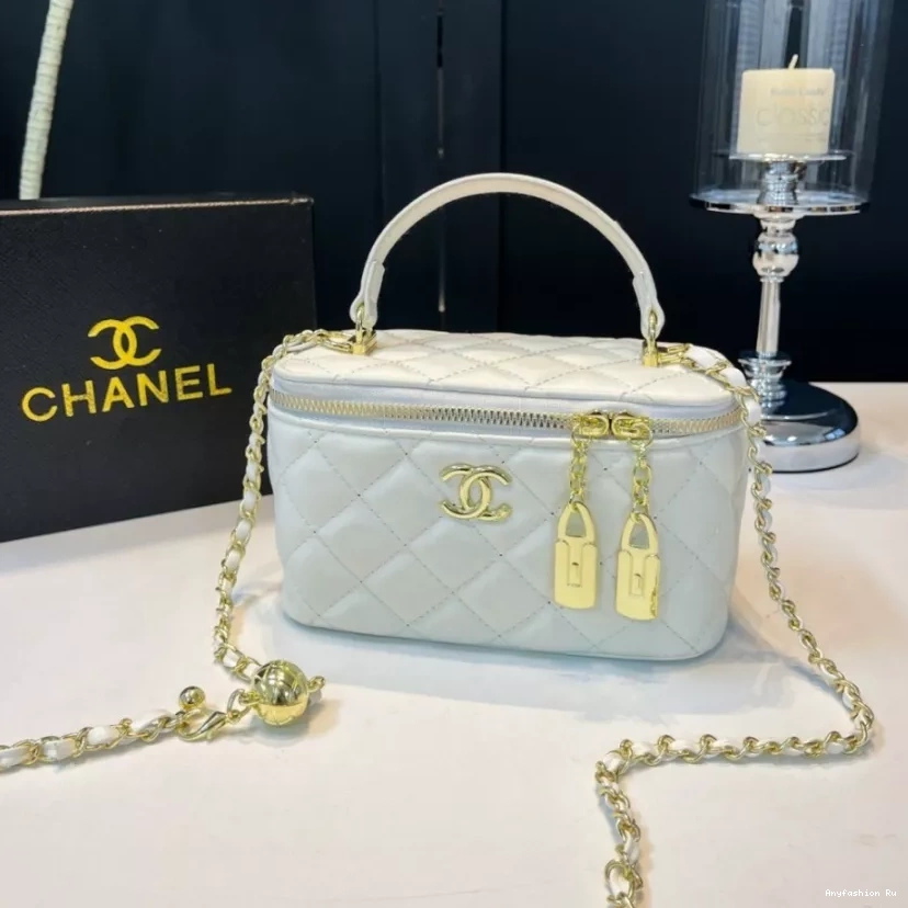 Chanel Affordable 7462 Messenger Bags For Women 1205